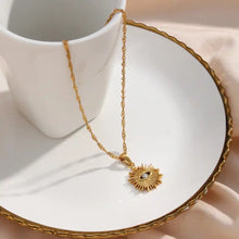 Load image into Gallery viewer, Evil eye necklace