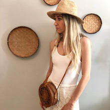 Load image into Gallery viewer, &quot;Lestari&quot; - Round rattan bag