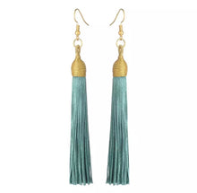 Load image into Gallery viewer, Tassel Ava earring and necklace set