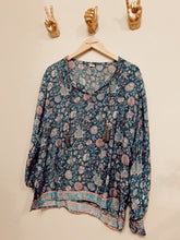 Load image into Gallery viewer, Sale * Boho Blouse navy