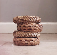 Load image into Gallery viewer, Rattan bangle