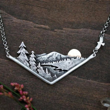 Load image into Gallery viewer, Adventure Awaits necklace