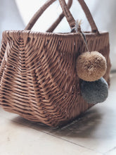 Load image into Gallery viewer, Nina small willow wicker basket