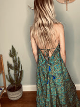 Load image into Gallery viewer, L.A. Woman dress